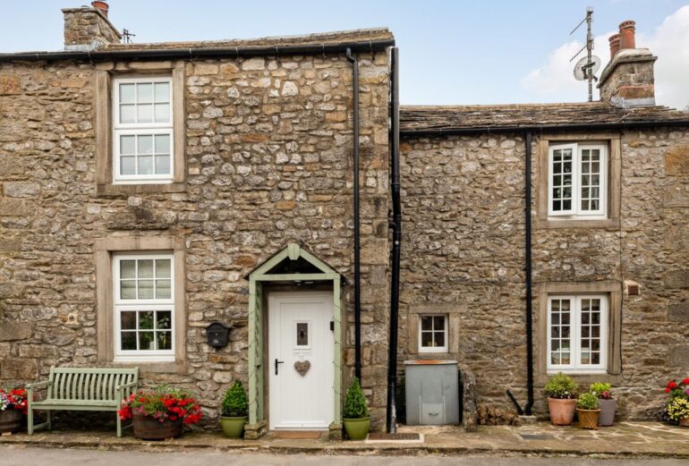 Pemba Cottage Thumbnail Image