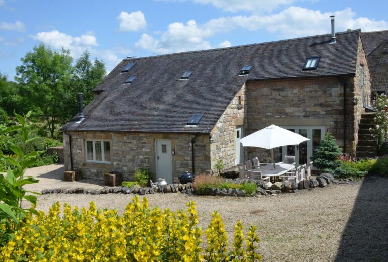 Green Farm Stables Thumbnail Image