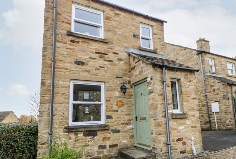 Cleeve Cottage Thumbnail Image