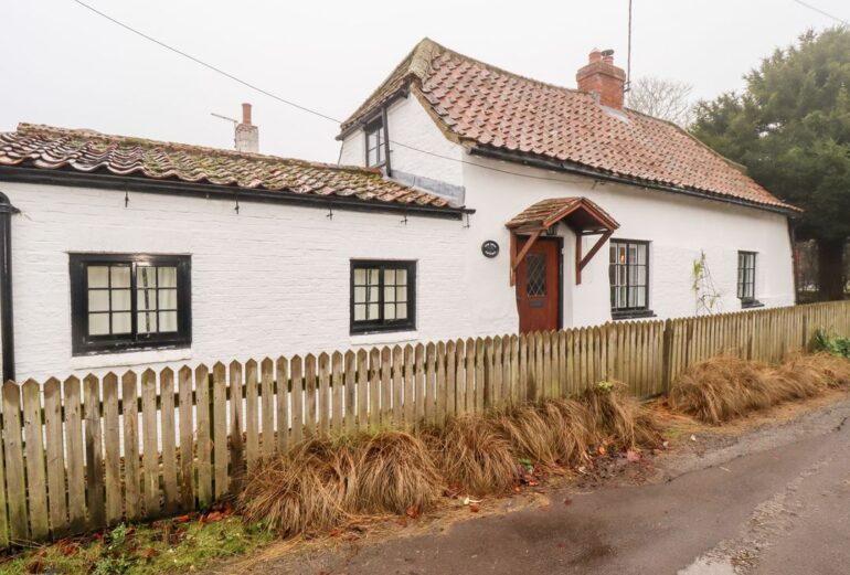 Yew Tree Cottage Thumbnail Image