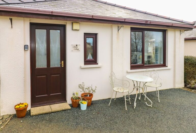 Clover Cottage Thumbnail Image