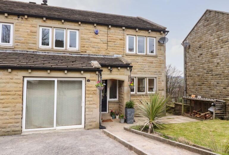 Bronte View Cottage Thumbnail Image