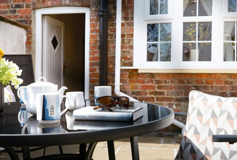 Courtyard Cottage Thumbnail Image
