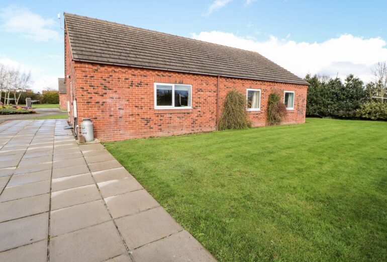 Pound Cottage Thumbnail Image