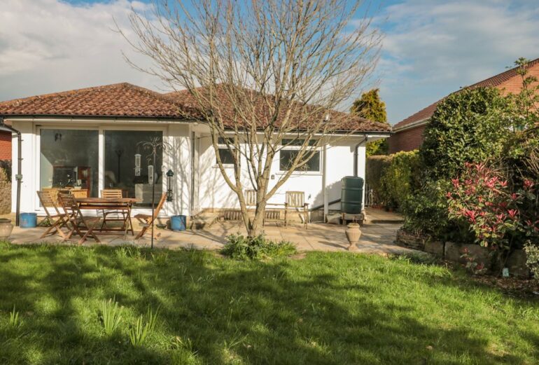 2A Drummond Road Thumbnail Image