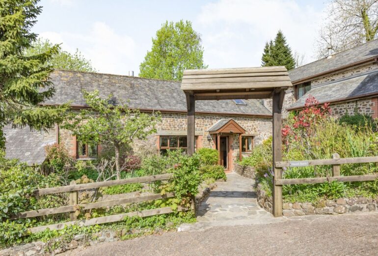 Hazel Barn Thumbnail Image