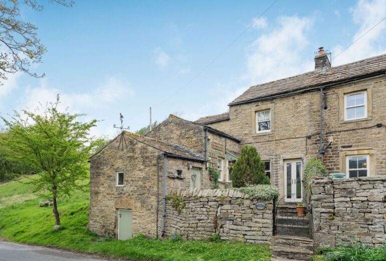 Brown Hill Cottage Thumbnail Image