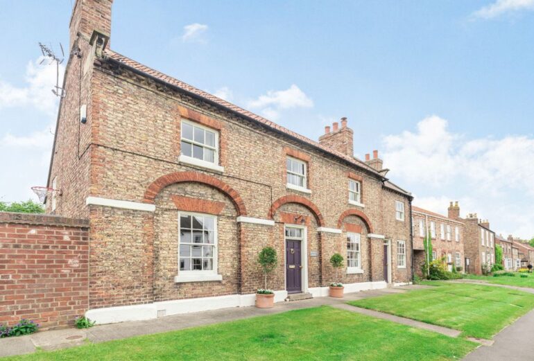 Chapel Cottage Thumbnail Image