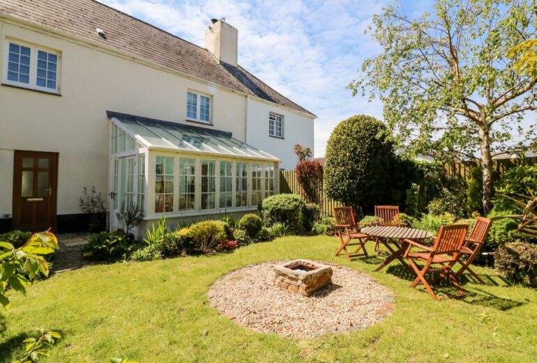 Home Farm Cottage Thumbnail Image
