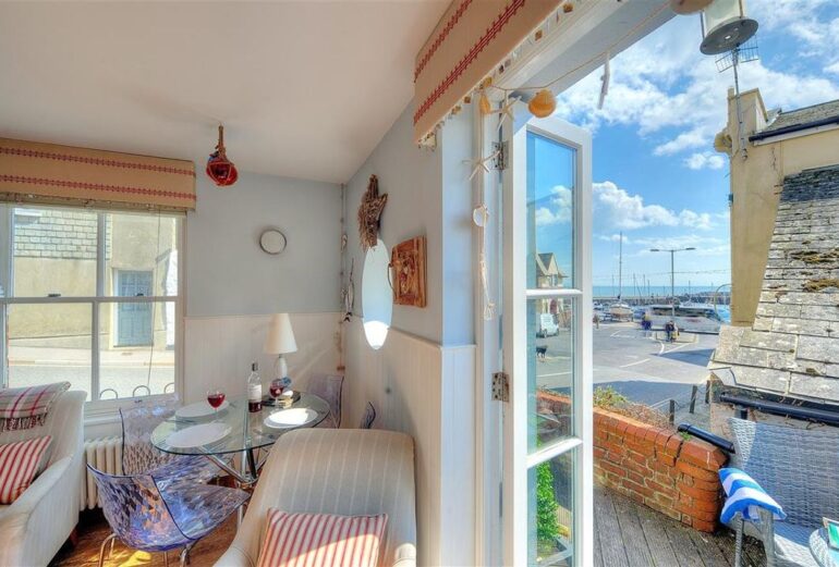 Seaside Thumbnail Image