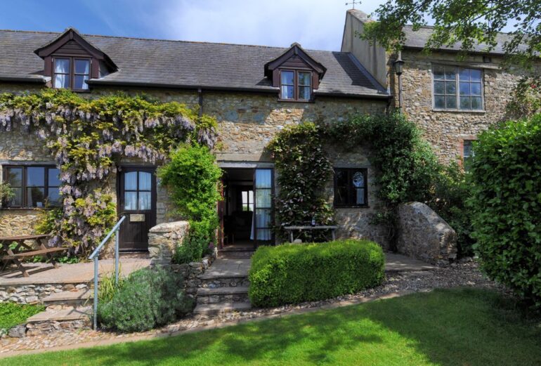 Honeysuckle Cottage Thumbnail Image