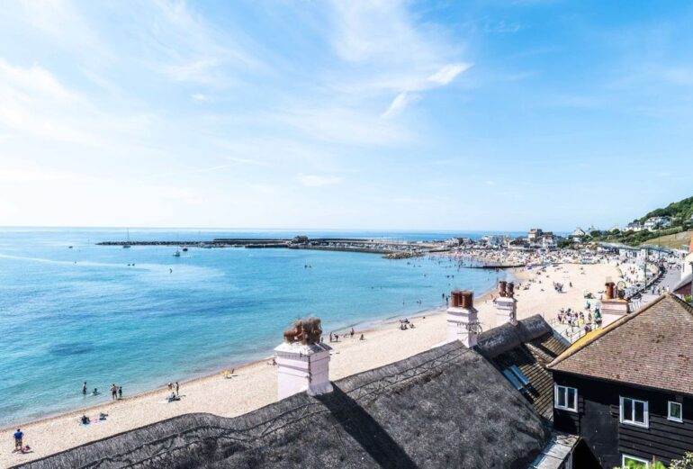 3 Beach Way House Thumbnail Image