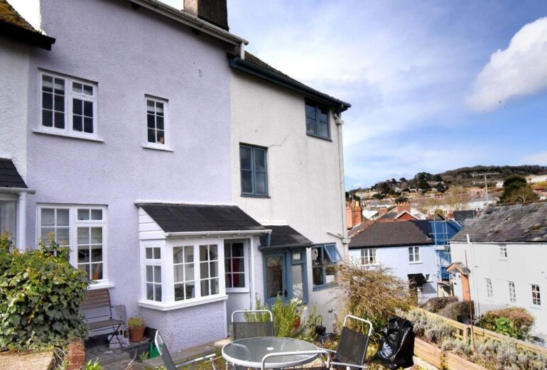 Lavender Cottage Thumbnail Image