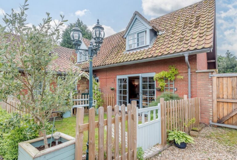 Gables Cottage Thumbnail Image