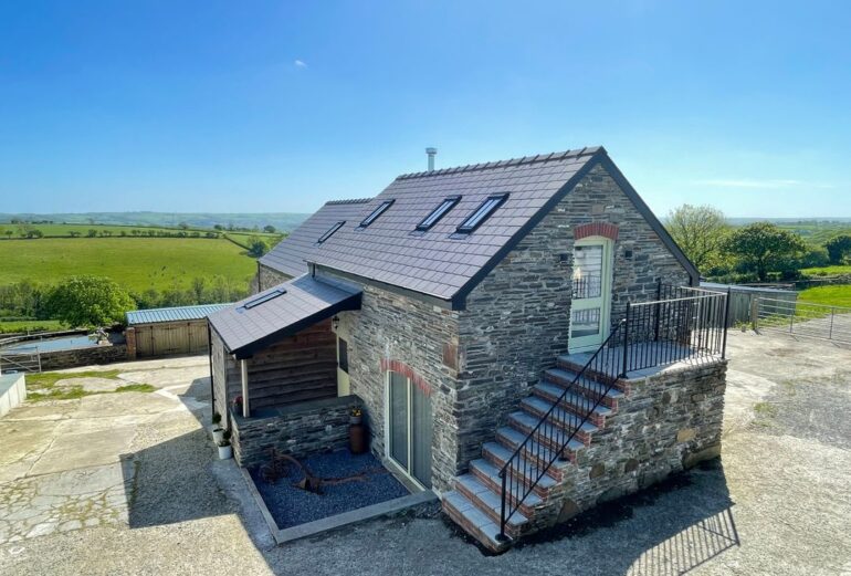 The Cart Barn @ Cadwgan Thumbnail Image