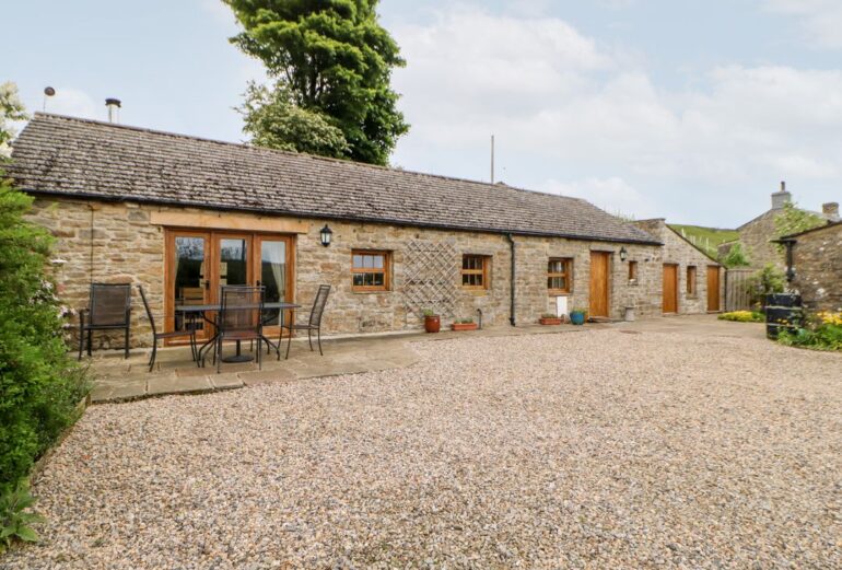 Padley Barn Thumbnail Image
