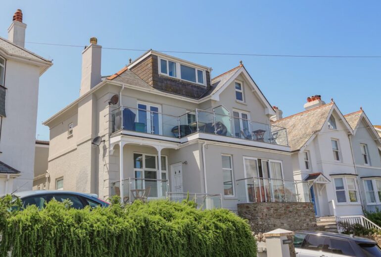 4 Lyndhurst Thumbnail Image