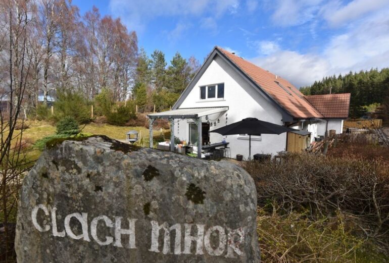 Clach Mhor Thumbnail Image