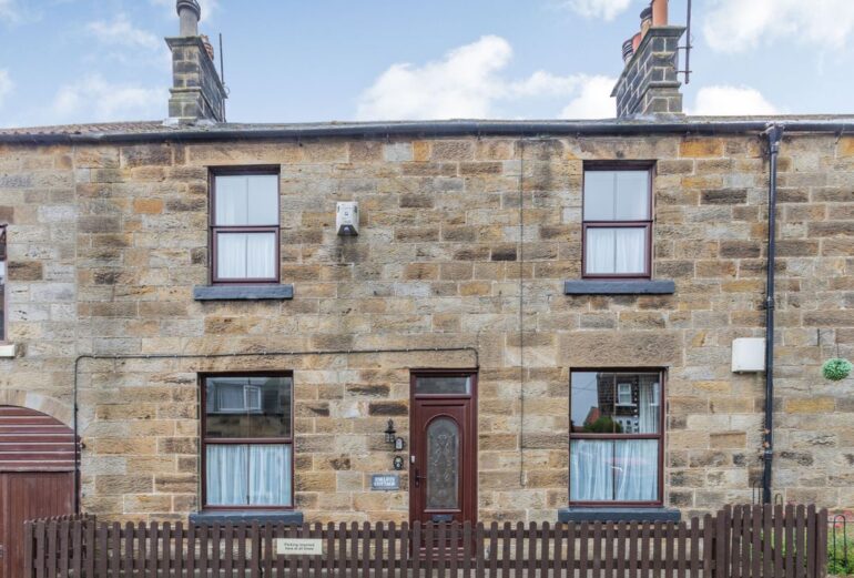 Esklets Cottage Thumbnail Image