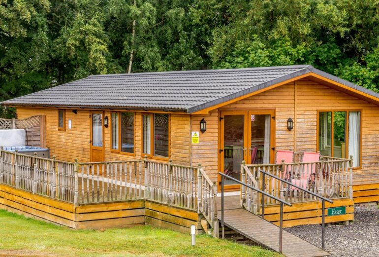 Essex Lodge Thumbnail Image