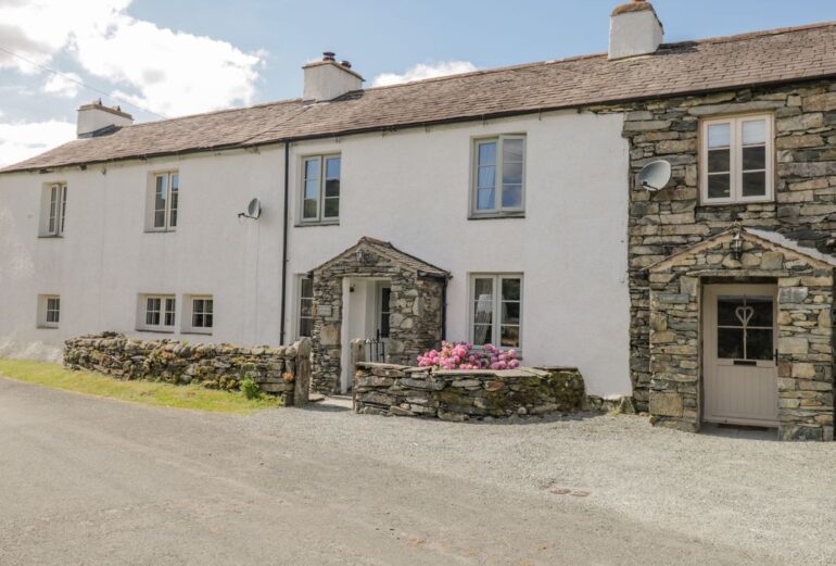 Riverside Cottage Thumbnail Image