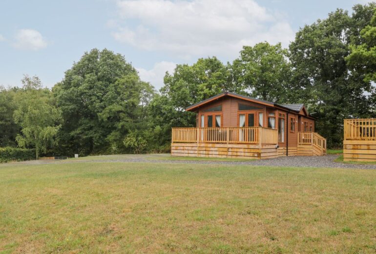 Woodpecker Lodge Thumbnail Image