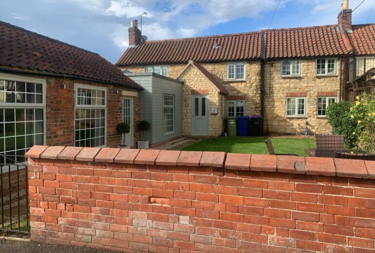 Farriers Cottage Thumbnail Image
