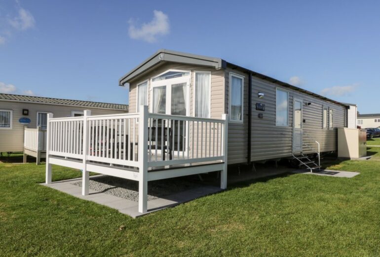 Holme Lea Thumbnail Image
