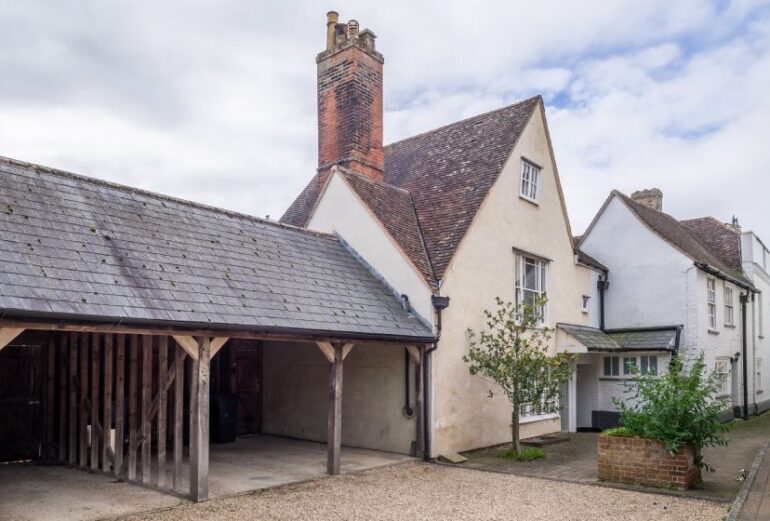 White Lion Cottage